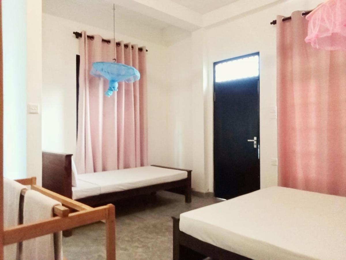 The Nest Hotel แทนกาลเล ภายนอก รูปภาพ
